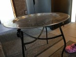 Velmi starý stolek